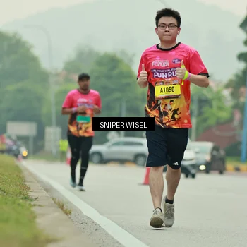 Runner Photo 7040469