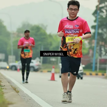 Runner Photo 7040475