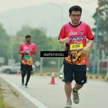 Runner Photo 7040479