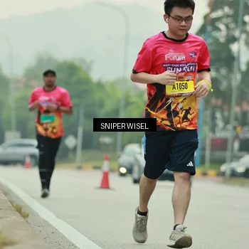 Runner Photo 7040487