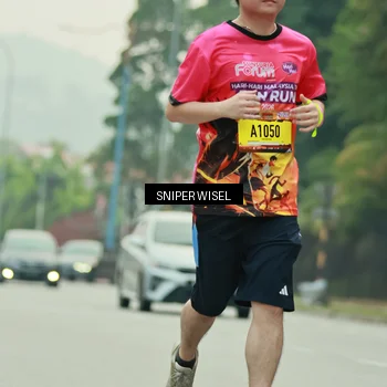 Runner Photo 7040494