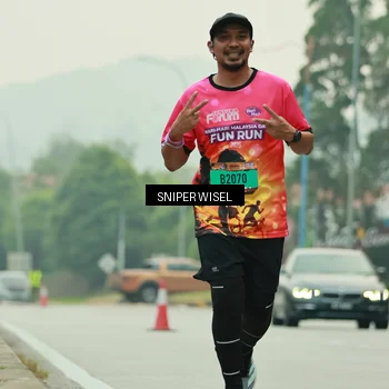 Runner Photo 7040500