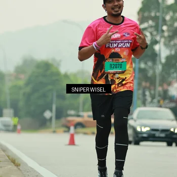 Runner Photo 7040507