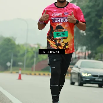 Runner Photo 7040511