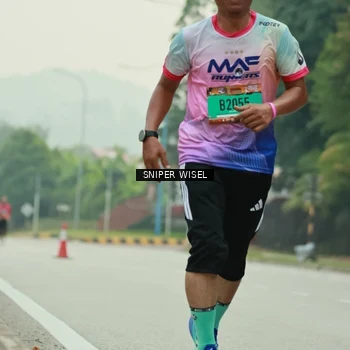 Runner Photo 7040559