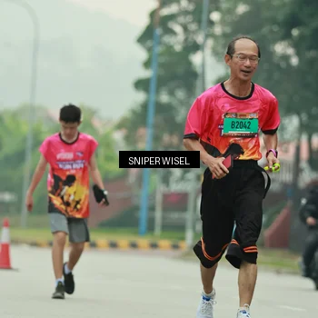 Runner Photo 7040566