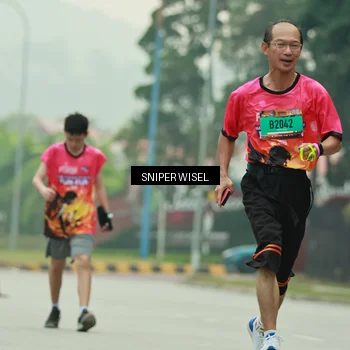 Runner Photo 7040576