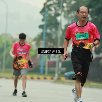 Runner Photo 7040580