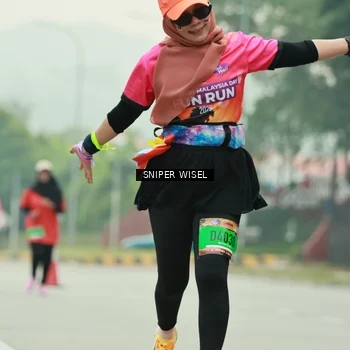 Runner Photo 7040600