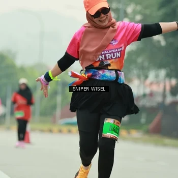 Runner Photo 7040604
