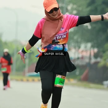 Runner Photo 7040605