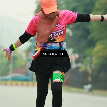 Runner Photo 7040621