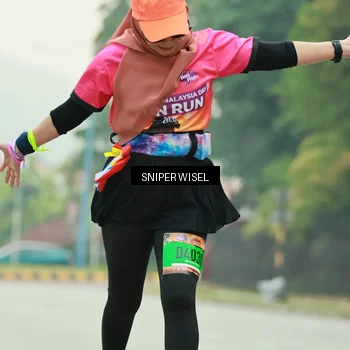 Runner Photo 7040623