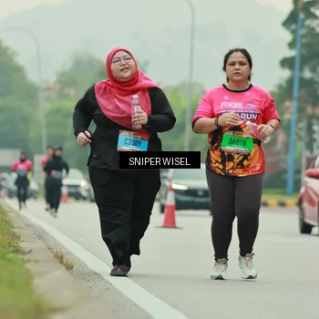 Runner Photo 7040627