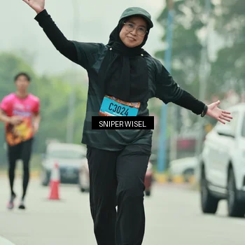Runner Photo 7040681