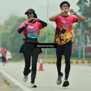 Runner Photo 7040690
