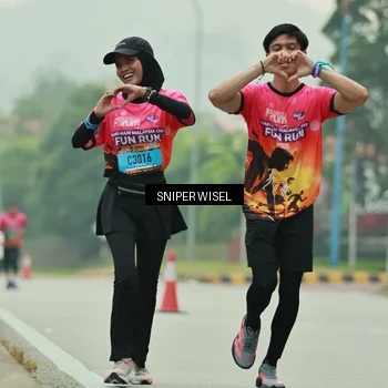 Runner Photo 7040702