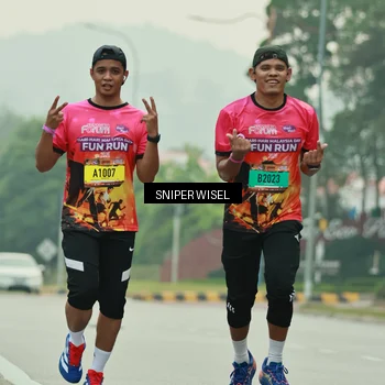 Runner Photo 7040737