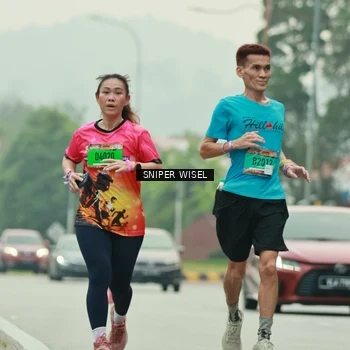 Runner Photo 7040788