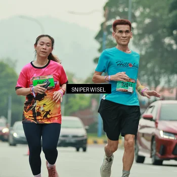 Runner Photo 7040794