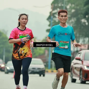 Runner Photo 7040795