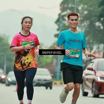 Runner Photo 7040801