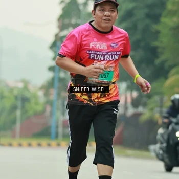 Runner Photo 7040826