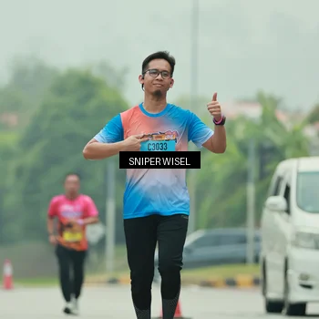 Runner Photo 7040879