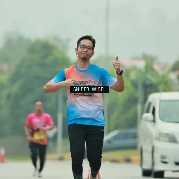 Runner Photo 7040884