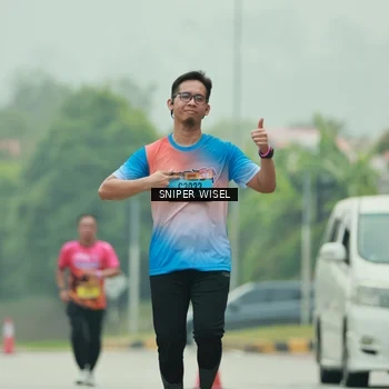 Runner Photo 7040886