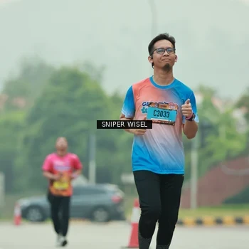 Runner Photo 7040893