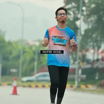 Runner Photo 7040904