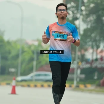 Runner Photo 7040905