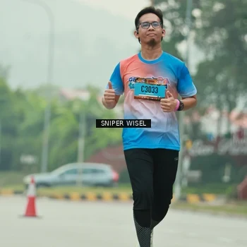 Runner Photo 7040910