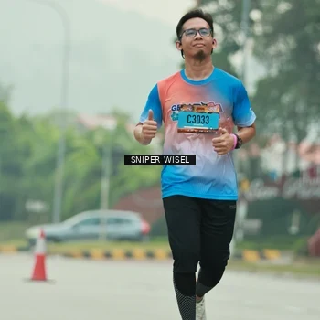 Runner Photo 7040912