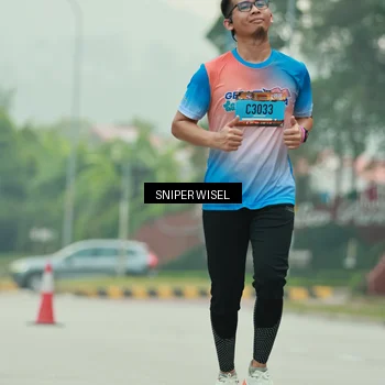Runner Photo 7040916