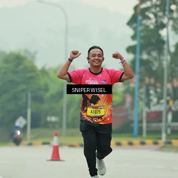 Runner Photo 7040929