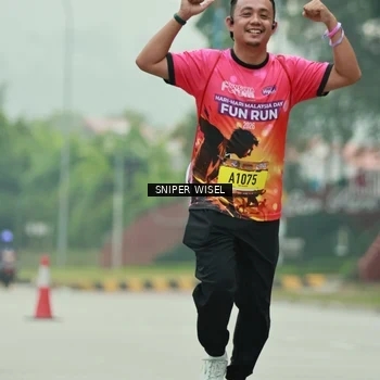 Runner Photo 7040956