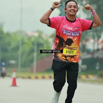 Runner Photo 7040957