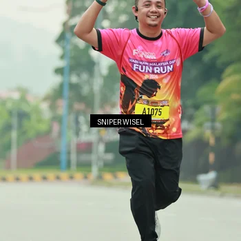 Runner Photo 7040960