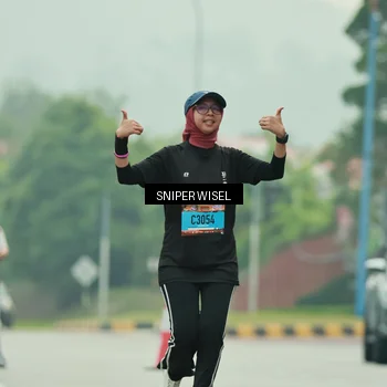 Runner Photo 7040982
