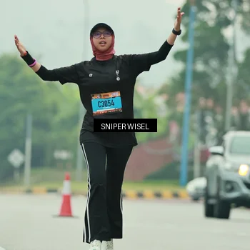 Runner Photo 7040983