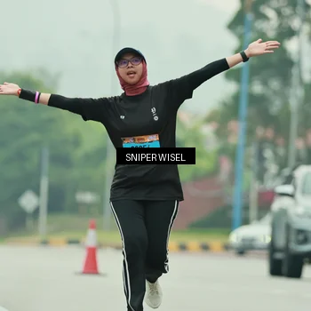 Runner Photo 7040996