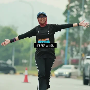 Runner Photo 7041010