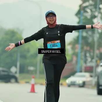 Runner Photo 7041013