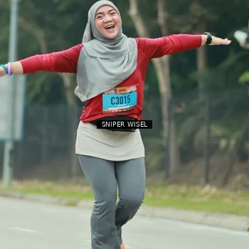Runner Photo 7041057