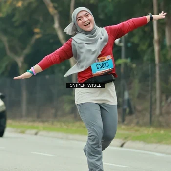 Runner Photo 7041071