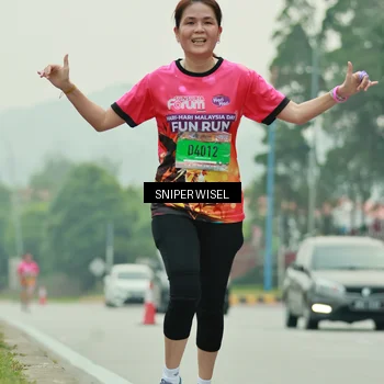 Runner Photo 7041084