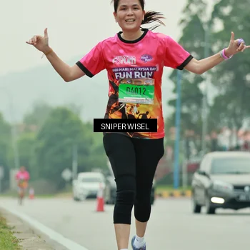 Runner Photo 7041087