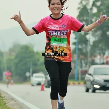 Runner Photo 7041094